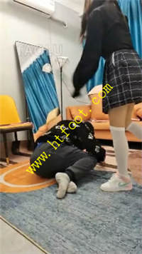 igbimgj4d12.jpg