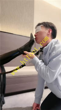 4sgacxv04c5.jpg