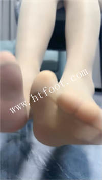 ub1x5ixll53.jpg