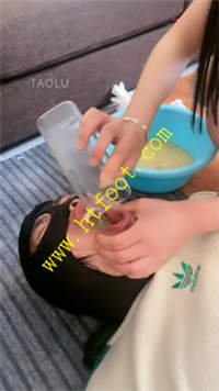 eaf2zxlwlmk.jpg