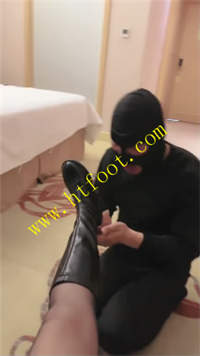 11152abu2lg.jpg