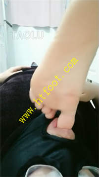 v5toy11grhy.jpg