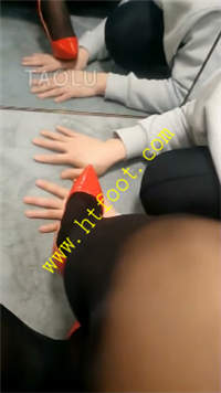 f12byp1q2zh.jpg