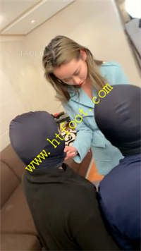 50410ado0yw.jpg