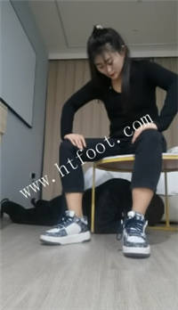 i1ilqsft5mj.jpg