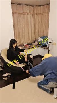 05ckb1laeyh.jpg