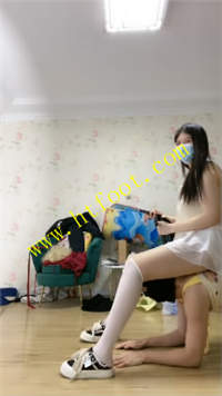 zmjf02mrg5p.jpg
