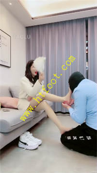021svcc3lxu.jpg