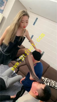 ivj5zz4lo43.jpg