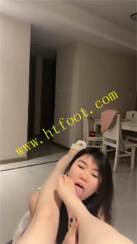 zu44sv15r2k.jpg