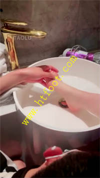 zrgmnqcv1gm.jpg