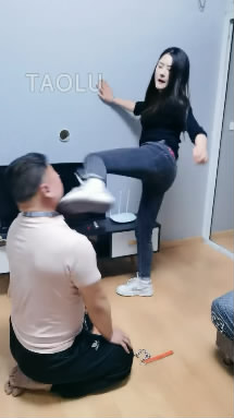 eaqhkzj2qe4.jpg