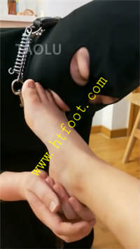 kftz2gblpm2.jpg