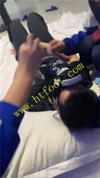 hbck02ao4bu.jpg