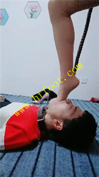ne30inoyutc.jpg