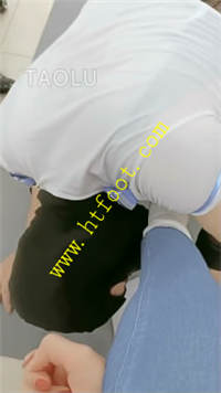 gzyj2c5obtg.jpg