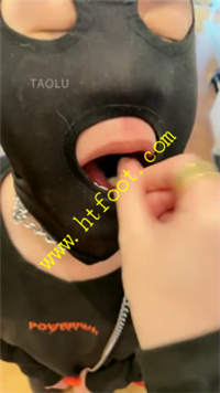 3sqw02crroa.jpg