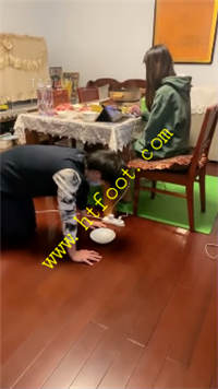 zy2ih4yjec3.jpg