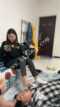 zydncy1j1hq.jpg