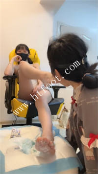 px2cnphtin2.jpg