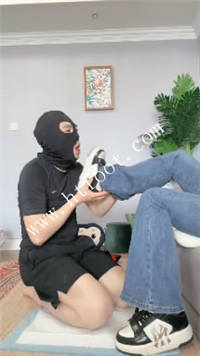 wfkqezoopsl.jpg