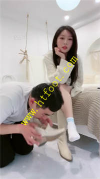 0qhce12oyv5.jpg