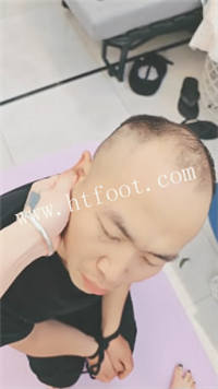 b2cnutnxtg5.jpg
