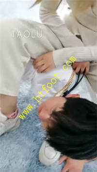 5mnrcroy3ar.jpg