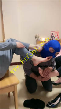 ag54nkgho4b.jpg
