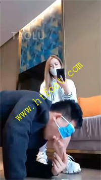 3i54a2j14af.jpg
