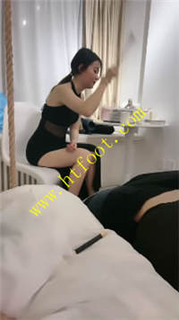 fxpvvf5uivp.jpg