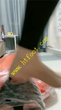 hba5twfl33z.jpg