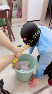 fw2h3gmunbu.jpg