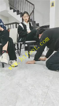 cmsys5hcoz4.jpg