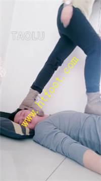 ieupvs2qccb.jpg