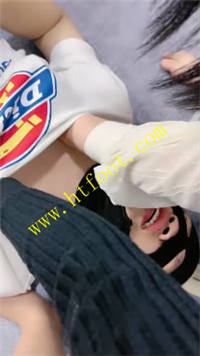 3tyf3nn523j.jpg