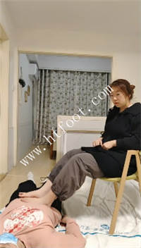 ekpxoxeadx5.jpg