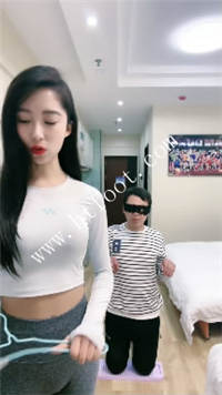 aeu0ces33mv.jpg