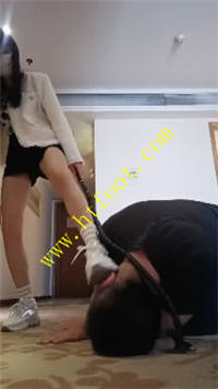 krtoudw2dl0.jpg