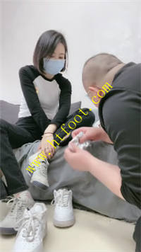 m031w1qqhoe.jpg