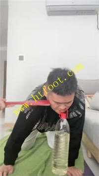 z3awymmboj4.jpg