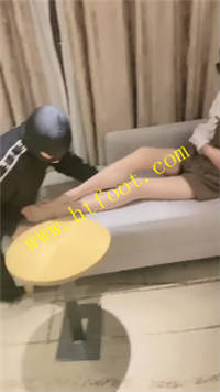 1chtlozx45e.jpg