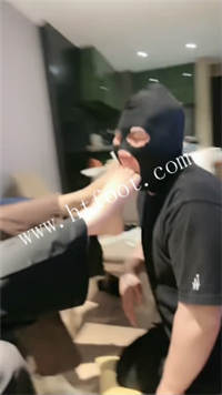 nwhb0nq1oqg.jpg