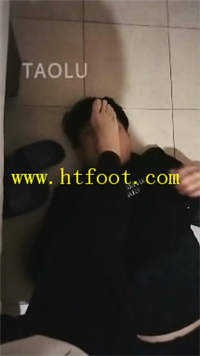 0rir3rj52zm.jpg