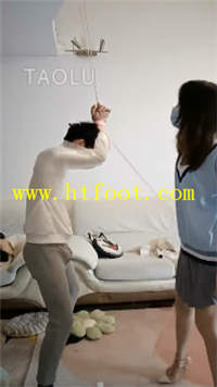 w2q02cppfy3.jpg