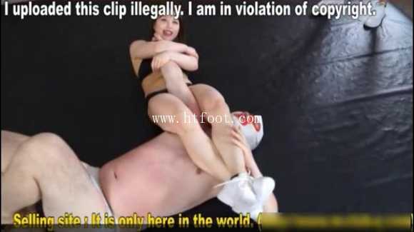 yx4pp5inchz.jpg