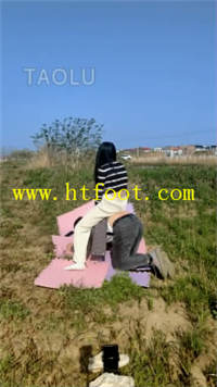 ts11wbswnmo.jpg