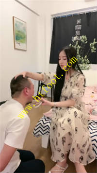 1g1fani44mw.jpg