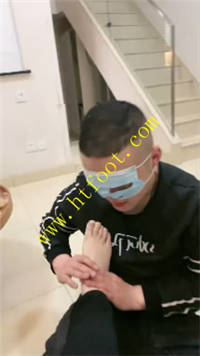wzbuk4mbkw1.jpg