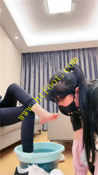 fhjmazl0b3e.jpg